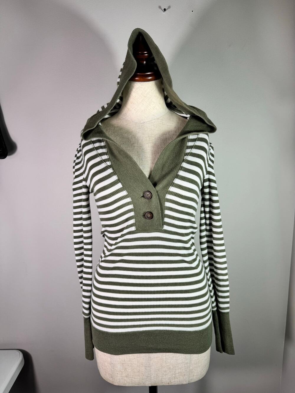 Vintage Y2K American Eagle Hooded Henley Green Striped Shirt Bella Swan Size XS